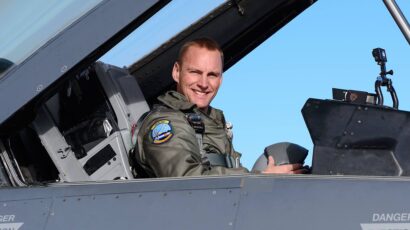 Flying with the Mile High Militia F-16's of the Colorado Air National Guard in December 2016.